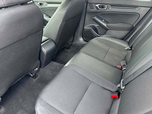 Used 2025 Honda Civic Sport image 25