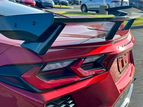 Used 2023 Chevrolet Corvette Stingray Premium Cpe w/ Z51 Performance Package RWD image 9
