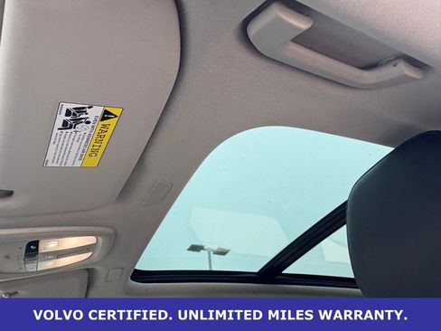 Certified 2025 Volvo XC60 B5 Core AWD/4WD image 32