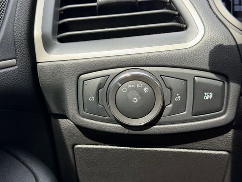 Certified 2023 Ford Edge SEL image 27