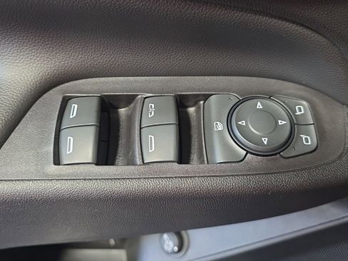 Used 2019 Chevrolet Equinox LT AWD/4WD image 13