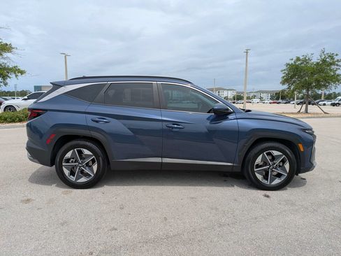 Used 2025 Hyundai Tucson SEL FWD image 4