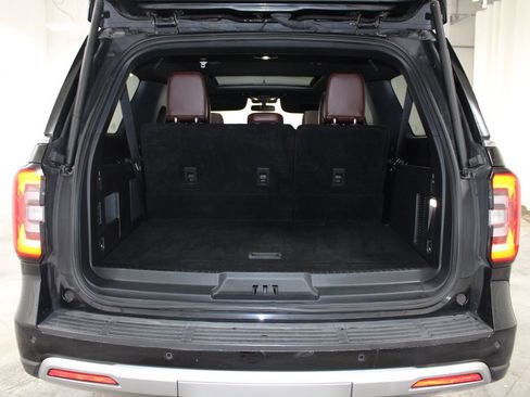 Used 2023 Ford Expedition Max Limited image 31
