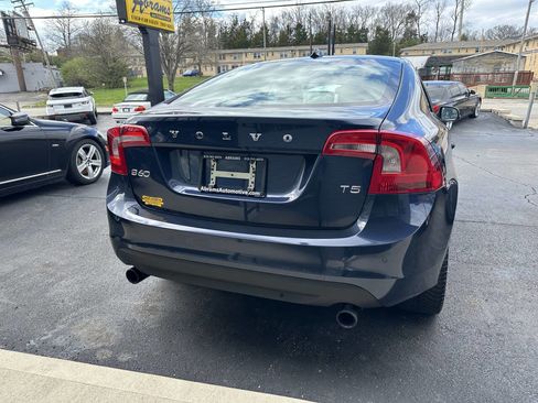Used 2013 Volvo S60 T5 image 5