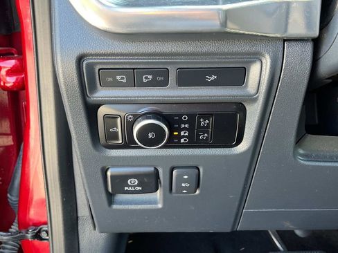 Used 2023 Ford F150 Lariat image 28