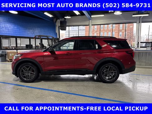 New 2026 Ford Explorer ST w/ Sun And Sound Package image 3