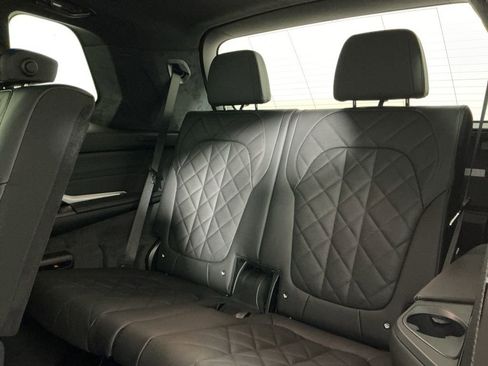 New 2026 BMW X7 xDrive40i AWD/4WD image 28