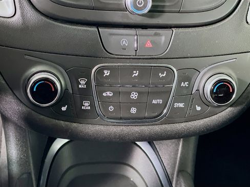 Used 2024 Chevrolet Malibu LT image 23