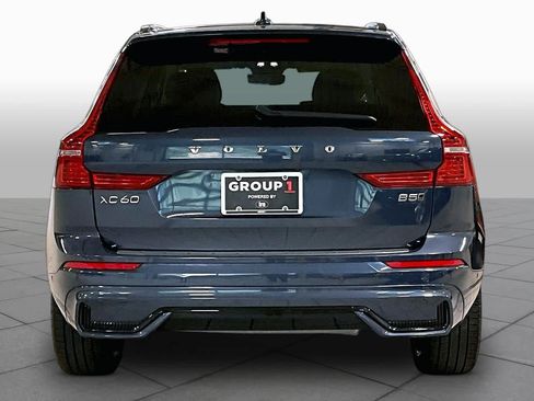 Used 2024 Volvo XC60 B5 Ultimate w/ Climate Package AWD/4WD image 5