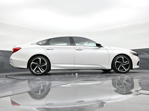 Used 2021 Honda Accord Sport Special Edition image 25