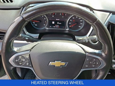 Used 2022 Chevrolet Traverse LT w/ LT Premium Package image 23