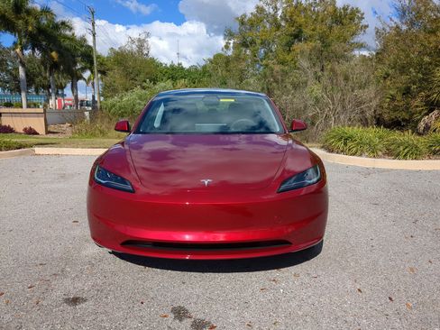 Used 2025 Tesla Model 3 Long Range image 2