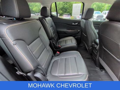 Used 2023 GMC Acadia Denali w/ Denali Ultimate Package AWD/4WD image 29