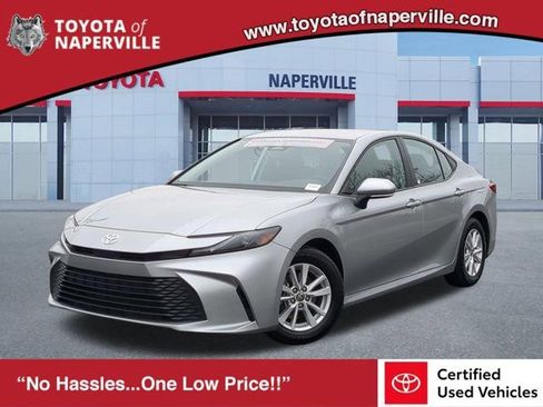 Certified 2025 Toyota Camry LE image 1