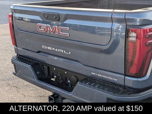 Used 2026 GMC Sierra 2500 Denali AWD/4WD image 8