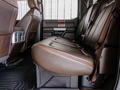Used 2017 Ford F250 King Ranch w/ King Ranch Ultimate Package AWD/4WD image 38