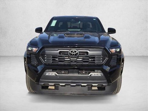 Certified 2025 Toyota Tacoma TRD Sport image 6