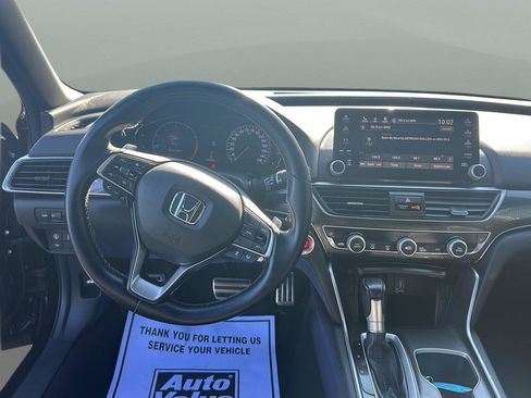 Used 2019 Honda Accord Sport image 13