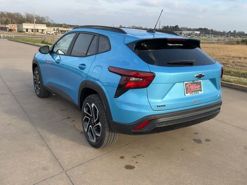 New 2026 Chevrolet Trax RS w/ Driver Confidence Package image 7