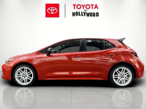 New 2026 Toyota Corolla SE FWD image 9