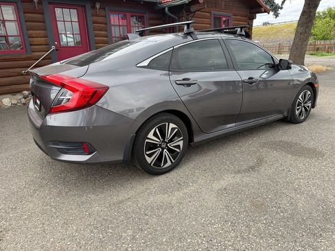Used 2018 Honda Civic EX-T image 25