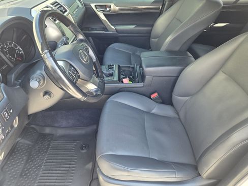 Used 2020 Lexus GX 460 Premium AWD/4WD image 14