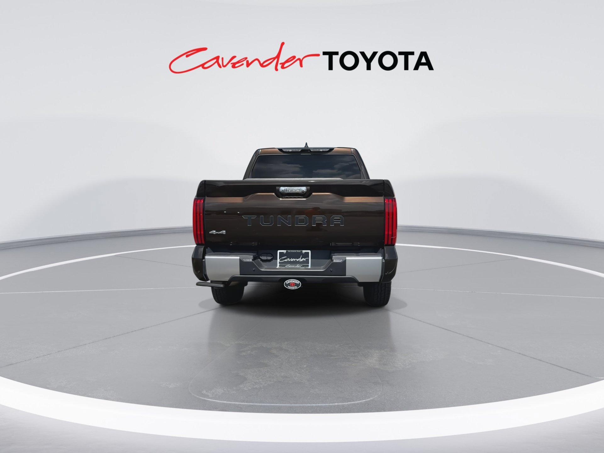 Used 2023 Toyota Tundra Limited w/ Power Package AWD/4WD image 7