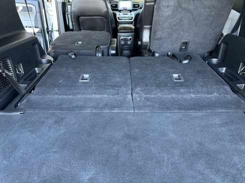 Certified 2023 Ford Explorer XLT w/ Equipment Group 202A RWD image 15
