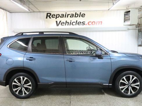 Used 2021 Subaru Forester Limited w/ Popular Package #3 AWD/4WD image 4