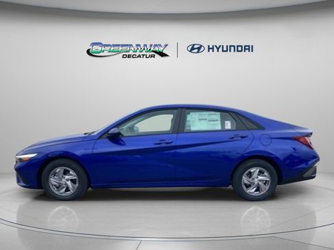 New 2026 Hyundai Elantra SE image 6