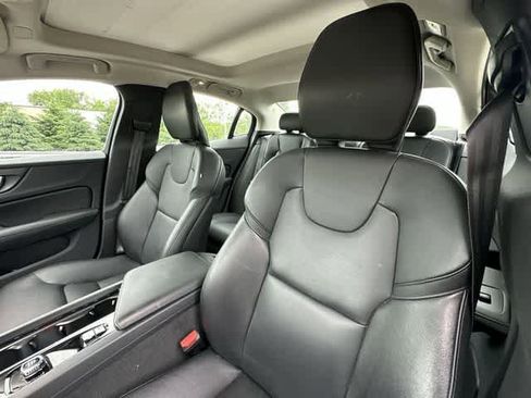 Used 2024 Volvo S60 B5 Core w/ Climate Package FWD image 17