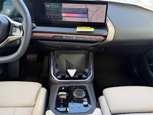 New 2025 BMW X3 xDrive30i image 11