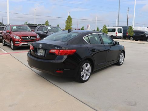 Used 2014 Acura ILX w/ Premium Package image 6