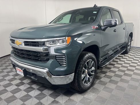 New 2026 Chevrolet Silverado 1500 LT image 9