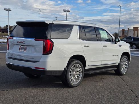 New 2026 GMC Yukon Elevation w/ LPO, Get Active Package image 42