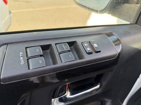 Used 2021 Toyota 4Runner TRD Off-Road image 6