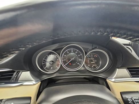 Used 2018 MAZDA MAZDA6 Touring FWD image 15