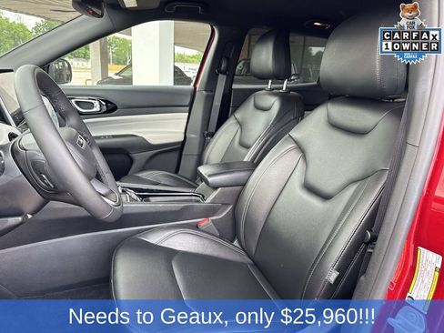Used 2025 Jeep Compass Limited AWD/4WD image 34