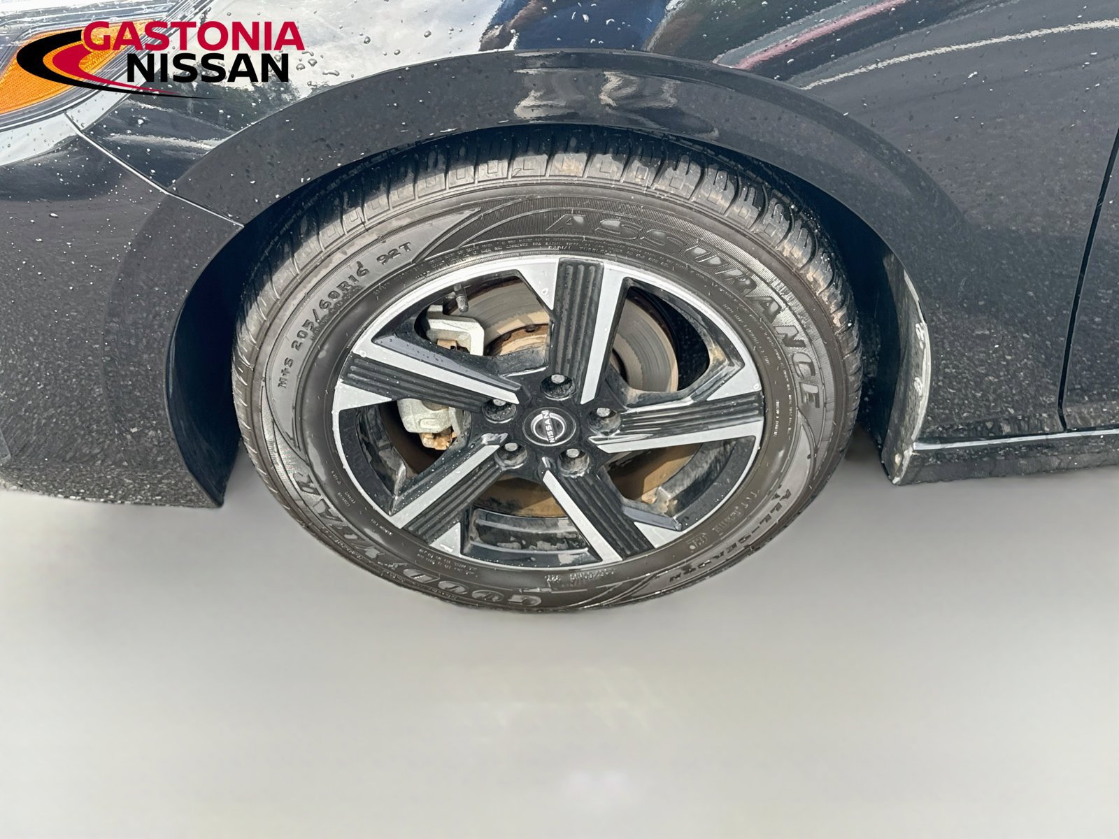Used 2024 Nissan Sentra SV FWD image 37