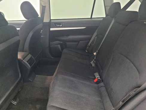 Used 2014 Subaru Outback 2.5i Premium image 18