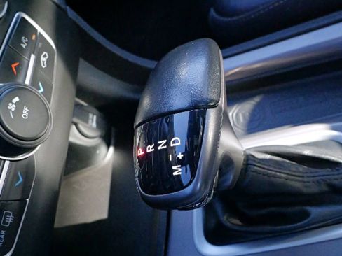 Used 2022 Dodge Charger SXT w/ Leather Interior Group image 18