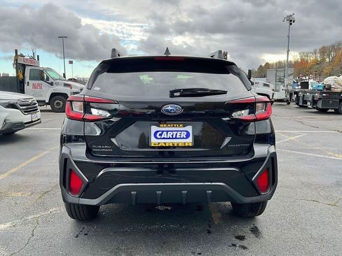 Used 2024 Subaru Crosstrek 2.0i Premium w/ Crosstrek Mirror Package AWD/4WD image 6
