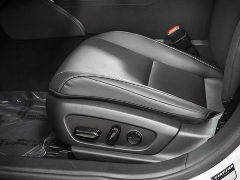 Certified 2025 Lexus ES 350 w/ Premium Package FWD image 11