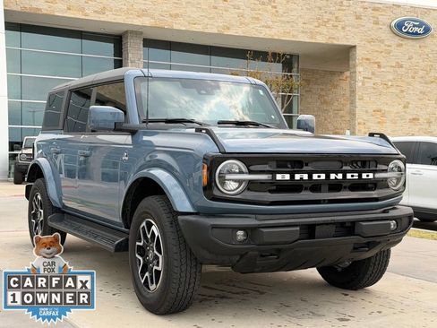 Used 2025 Ford Bronco Outer Banks AWD/4WD image 21