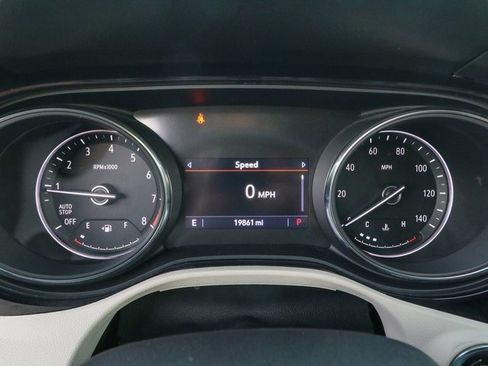 Used 2022 Buick Encore GX Select image 18