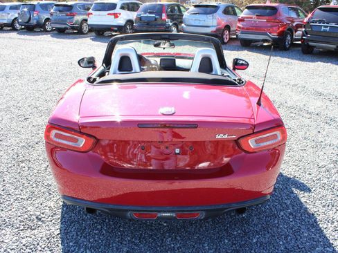Used 2017 FIAT 124 Spider Lusso image 8