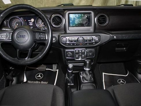 Used 2020 Jeep Wrangler Unlimited Sport image 18