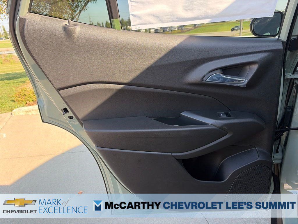 New 2026 Chevrolet Trax ACTIV w/ Driver Confidence Package FWD image 34