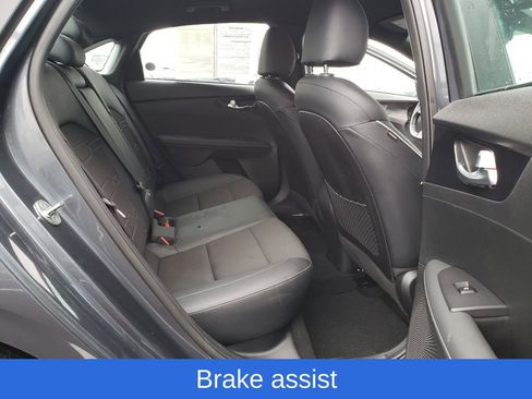 Used 2023 Kia Forte GT-Line image 28