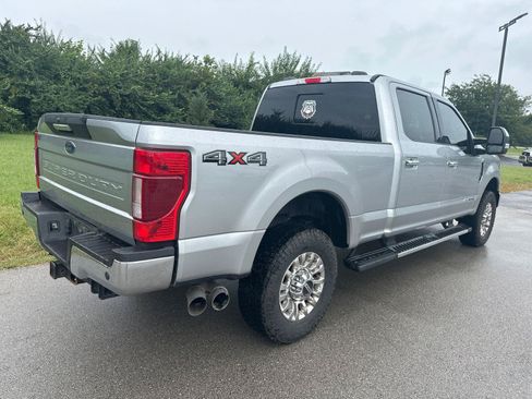Used 2021 Ford F250 XLT w/ XLT Premium Package AWD/4WD image 8